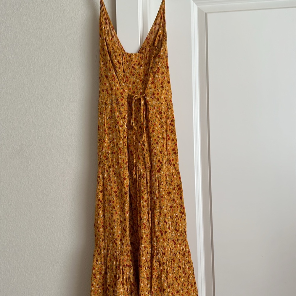 Button Front Sundress - Picture 4 of 4